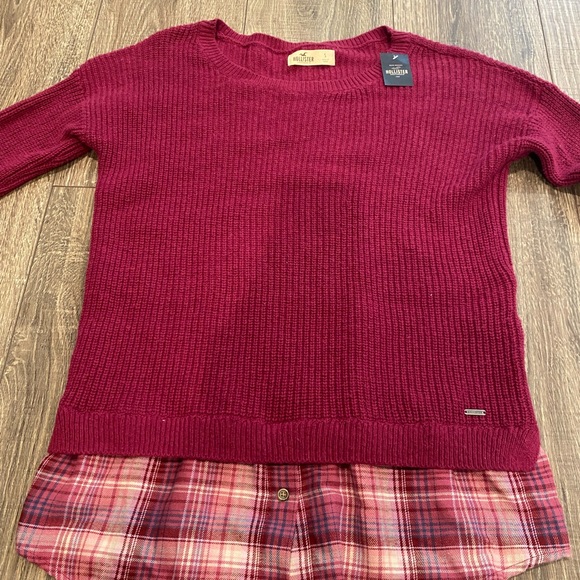Hollister Sweater - Picture 4 of 4